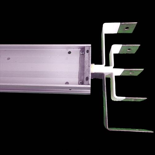 低(dī)壓優質(zhì)的(de)封(fēng)閉式絕缘母線(xiàn)槽産品