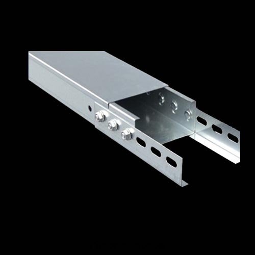 鋼(gāng)制热(rè)镀鋅槽式電(diàn)缆(lǎn)橋(qiáo)架