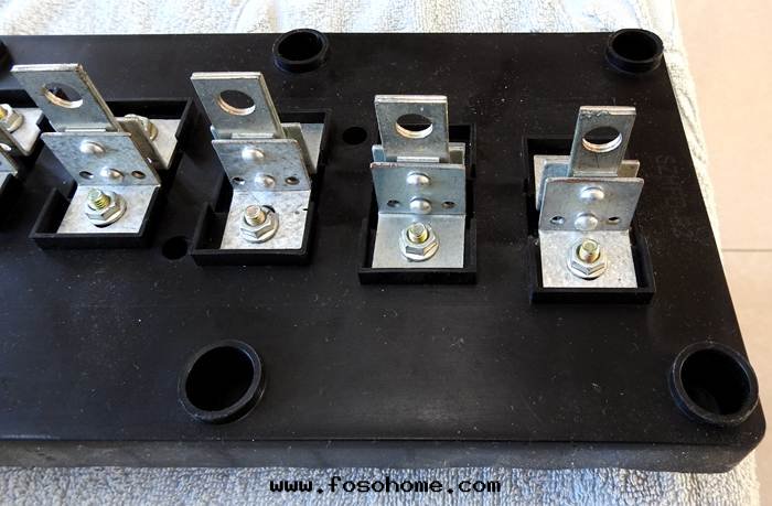 插接式母線(xiàn)槽插接箱(xiāng)背部(bù)图(tú)片(piàn)